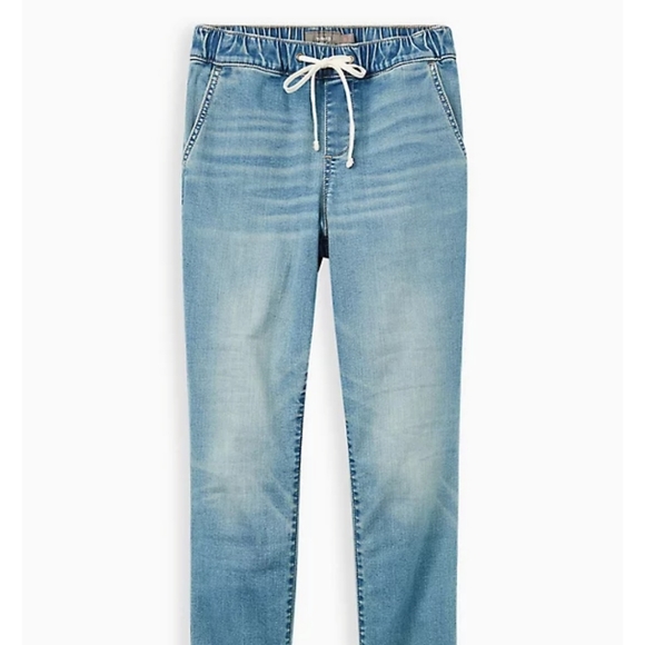 Torrid Pull-On Jeans - Picture 8 of 9